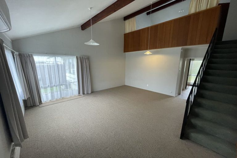 Photo of property in 2/93 Victoria Street, Cambridge, 3434