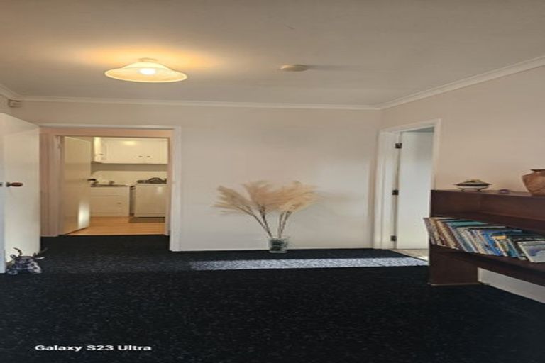 Photo of property in 11 Bellfield Road, Opaheke, Papakura, 2113