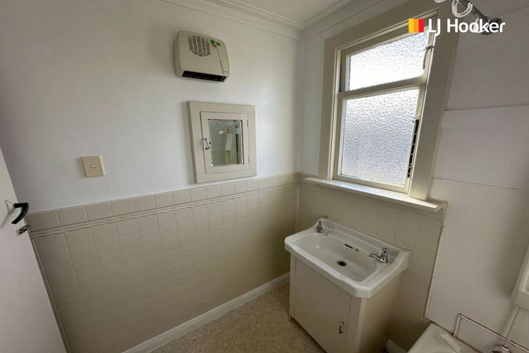 Photo of property in 190 Taieri Road, Kaikorai, Dunedin, 9010