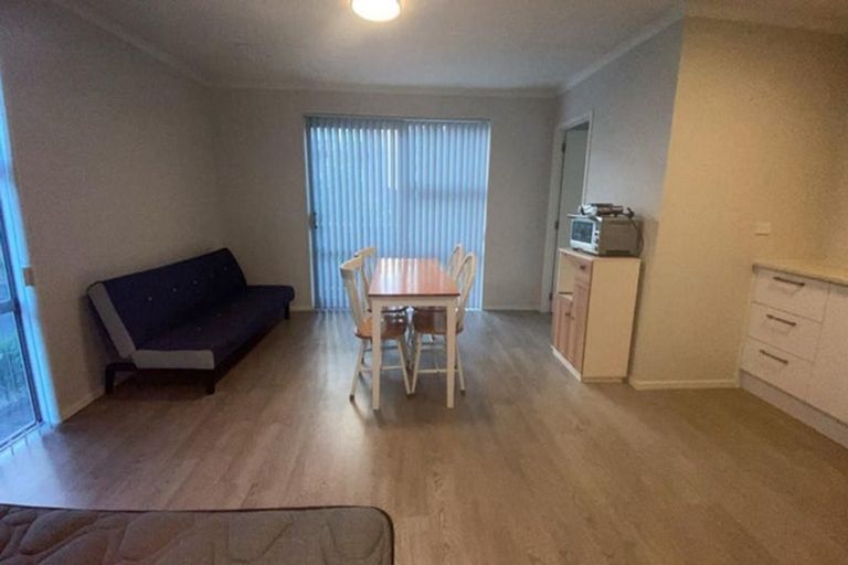 Photo of property in 154 Hobsonville Point Road, Hobsonville, Auckland, 0616