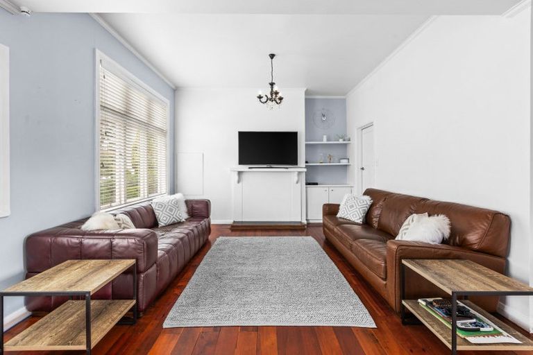 Photo of property in 34 Vigor Brown Street, Napier South, Napier, 4110