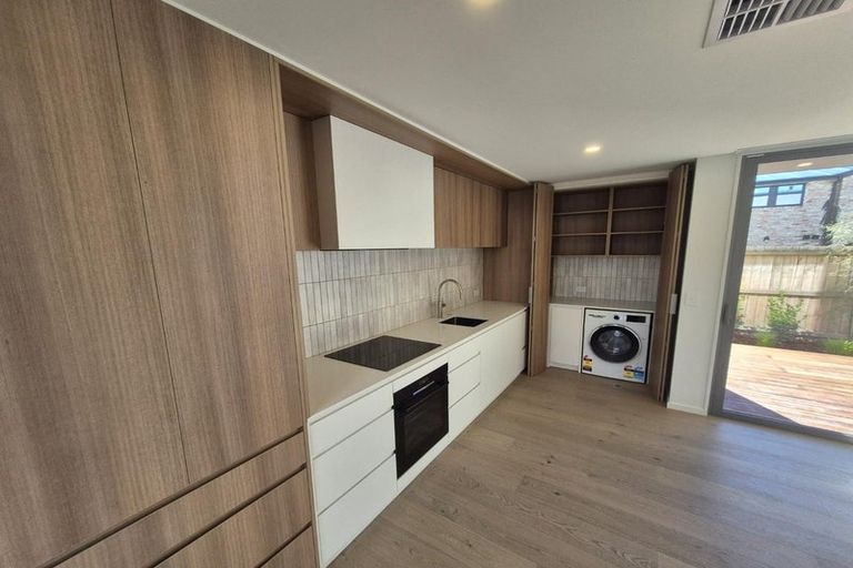 Photo of property in 2/23 Webb Street, Saint Albans, Christchurch, 8014