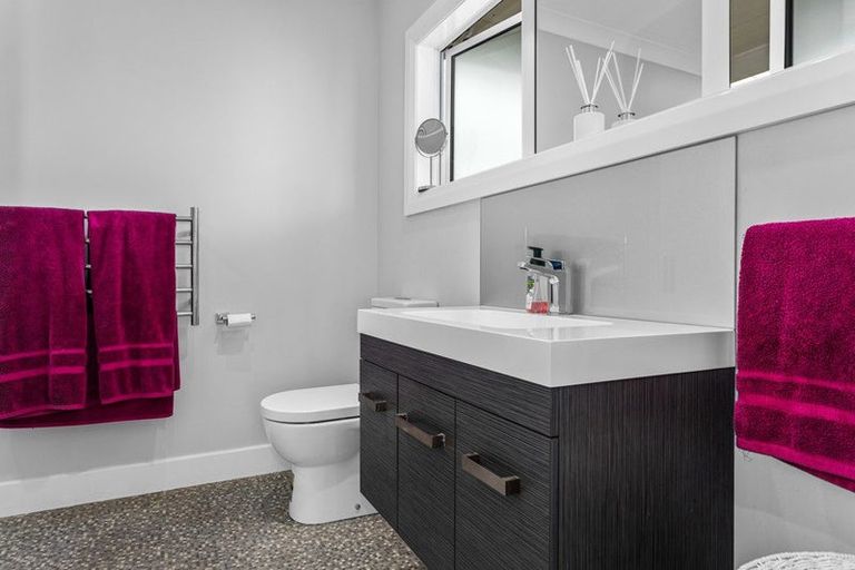 Photo of property in 197 Paroa Road, Coastlands, Whakatane, 3191