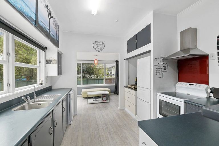 Photo of property in 39 Sussex Street, Levin, 5510