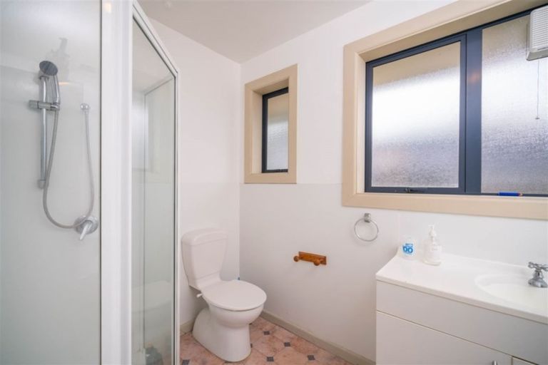 Photo of property in 195 Springs Road, Hornby, Christchurch, 8042