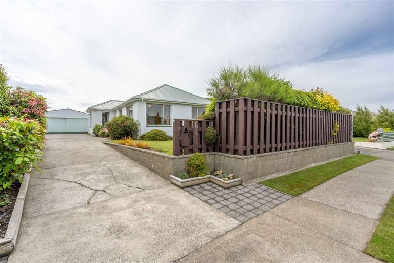 Photo of property in 19 Adamson Crescent, Glengarry, Invercargill, 9810
