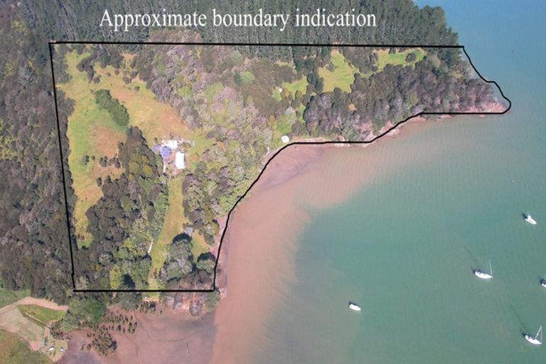 Photo of property in 225 Okura Bay Road, Totara North, Kaeo, 0479