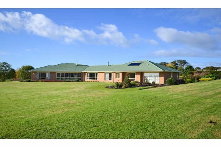 Photo of property in 415 Te Ahu Ahu Road, Waimate North, Kaikohe, 0472