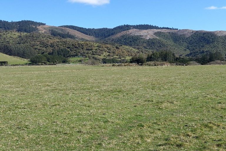 Photo of property in 606 Mill Road, Waimate, 7978