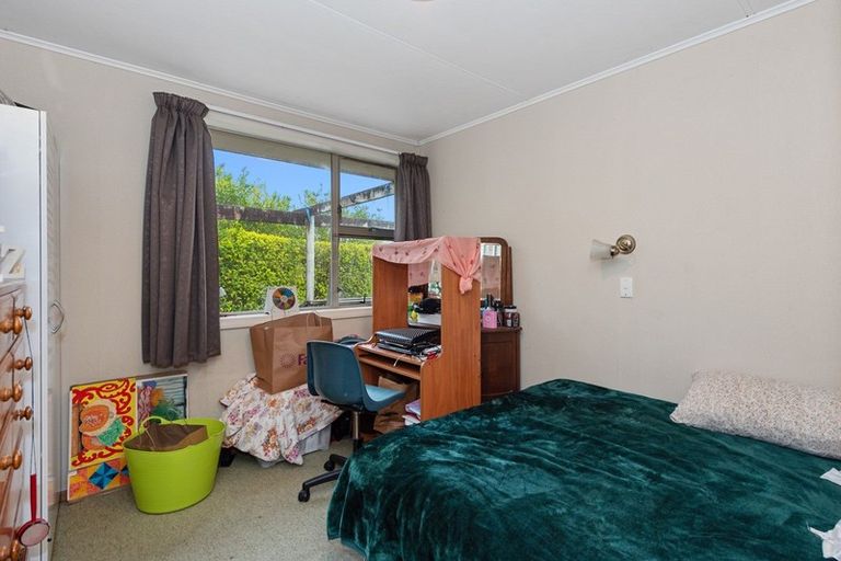 Photo of property in 43 Rutherford Street, Chedworth, Hamilton, 3210