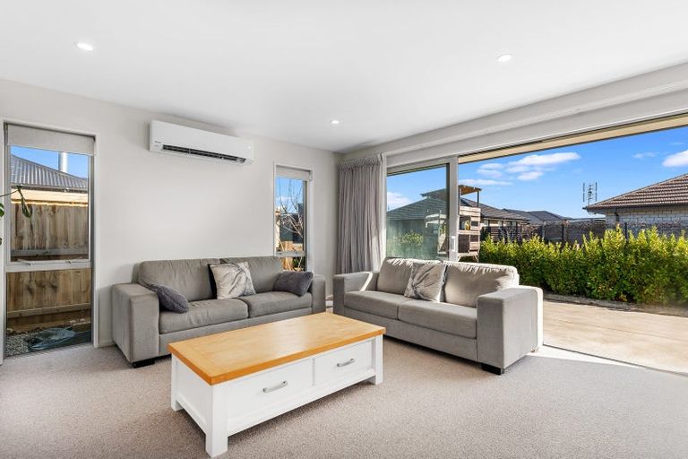 Photo of property in 66 Stationmasters Way, Prebbleton, 7604