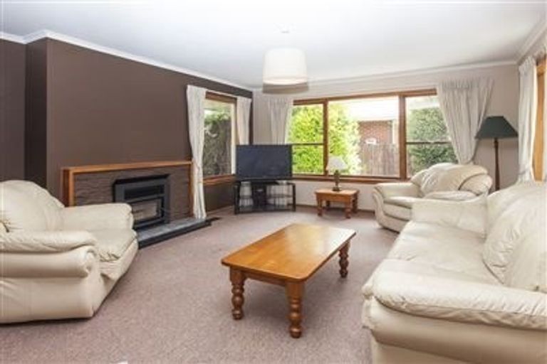 Photo of property in 183 Waimairi Road, Ilam, Christchurch, 8041