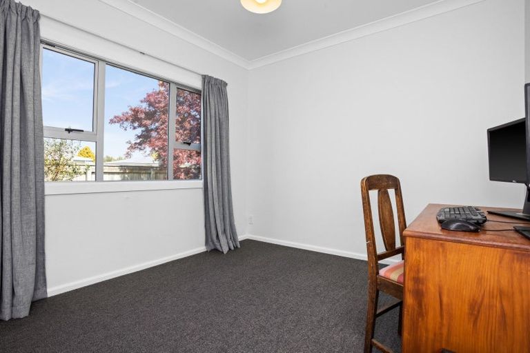 Photo of property in 912 Clive Street, Akina, Hastings, 4122