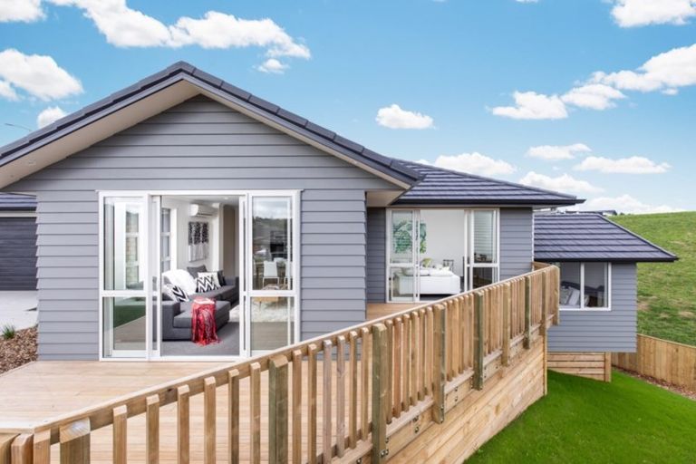 Photo of property in 34 Lisle Farm Drive, Pukekohe, 2120