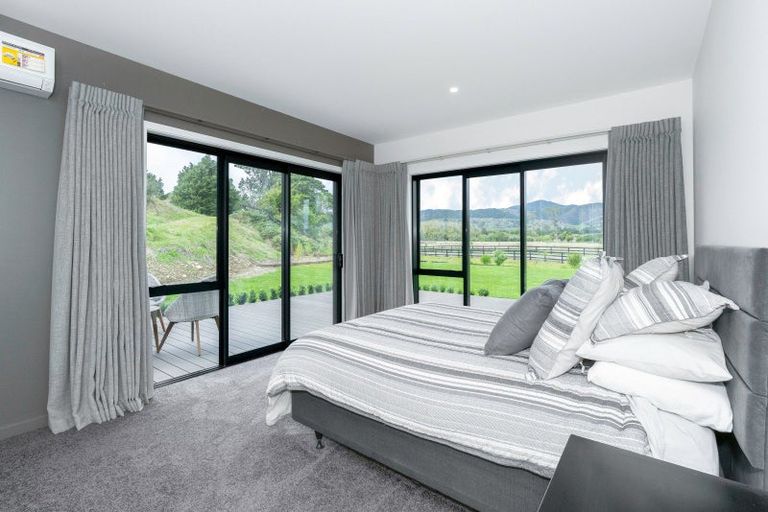 Photo of property in 31 Riveredge Terrace, Ohau, Levin, 5570