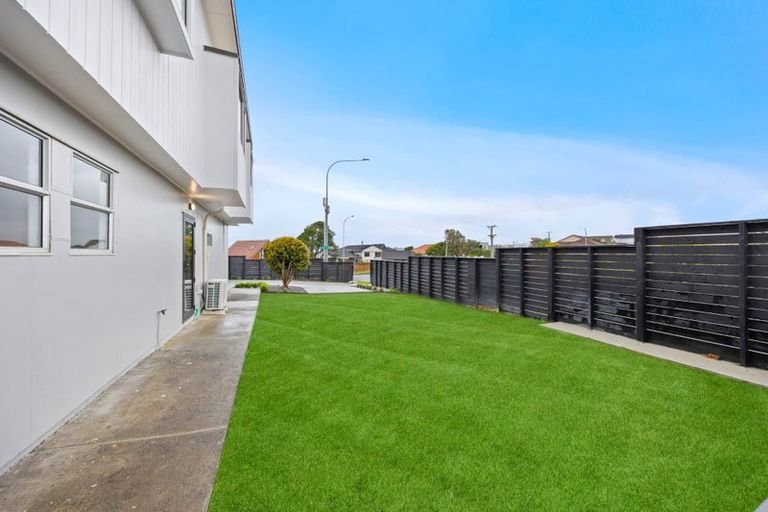 Photo of property in 34 Bucklands Beach Road, Bucklands Beach, Auckland, 2012