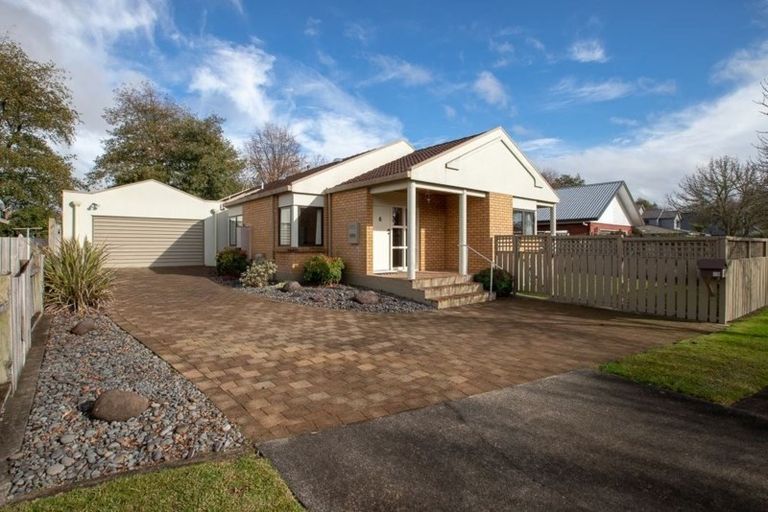 Photo of property in 15 Azimuth Place, Flagstaff, Hamilton, 3210