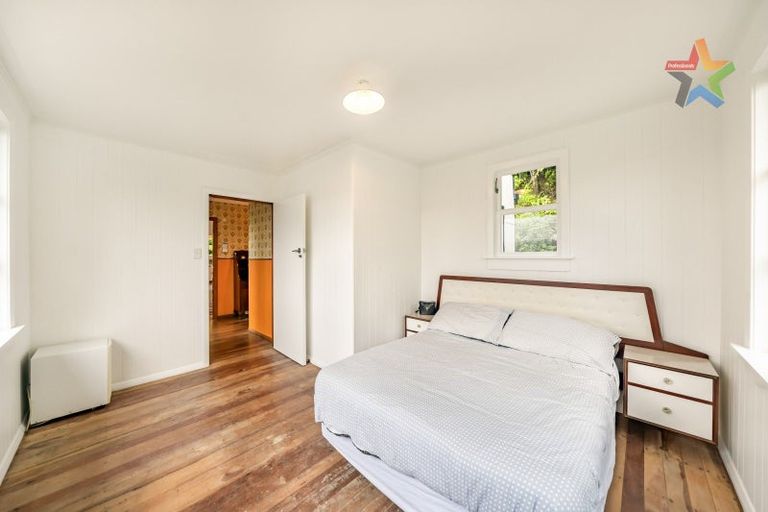 Photo of property in 4 Powell Road, Kelson, Lower Hutt, 5010