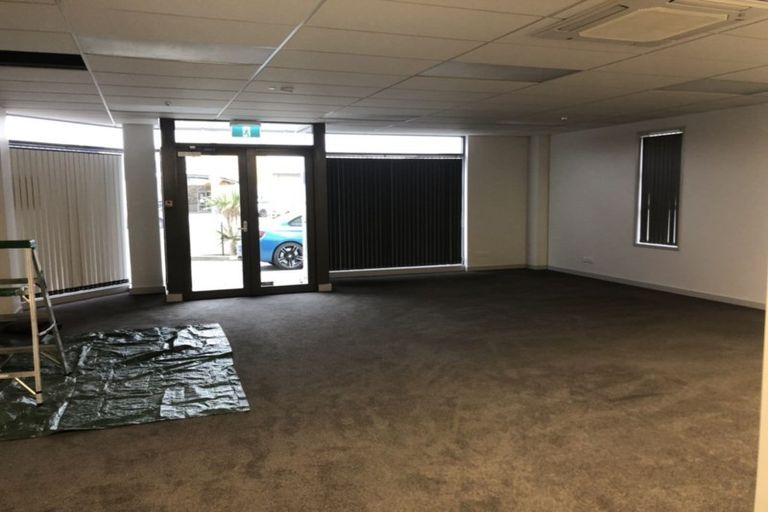 Photo of property in 1 Downer Street, Hutt Central, Lower Hutt, 5010