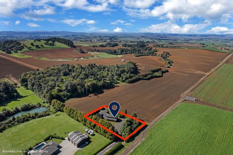 Photo of property in 4 Mile Bush Road, Pukekawa, Tuakau, 2696