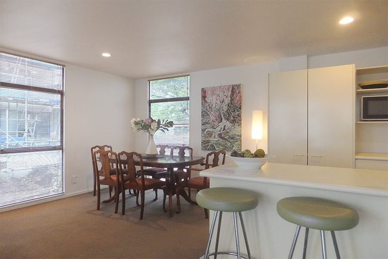 Photo of property in 5/69 Carlton Mill Road, Merivale, Christchurch, 8014