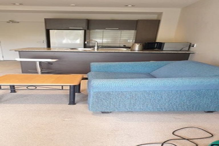 Photo of property in Shoal Haven Apartments, 109a/130 Anzac Street, Takapuna, Auckland, 0622