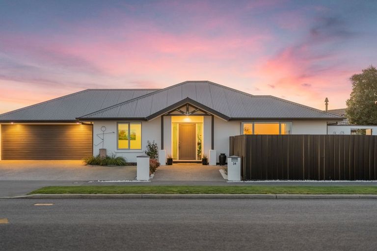 Photo of property in 34 Shearwater Drive, Woolston, Christchurch, 8023