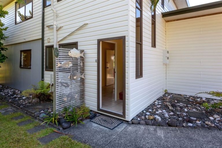 Photo of property in 55 Windsor Drive, Tairua, 3508