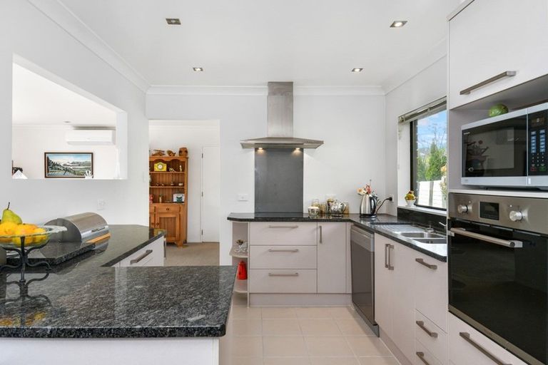 Photo of property in 40 Hamurana Road, Omokoroa, 3114