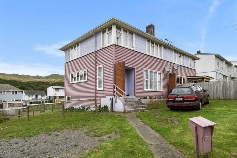 Photo of property in 78-80 Leicester Street, Cannons Creek, Porirua, 5024