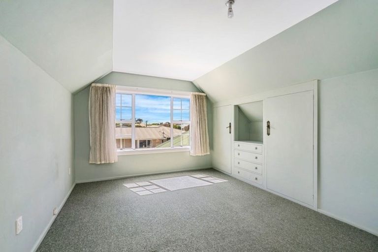 Photo of property in 178 Estuary Road, South New Brighton, Christchurch, 8062