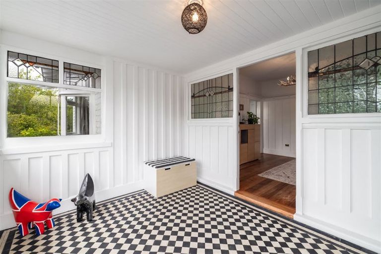 Photo of property in 47 Hackthorne Road, Cashmere, Christchurch, 8022