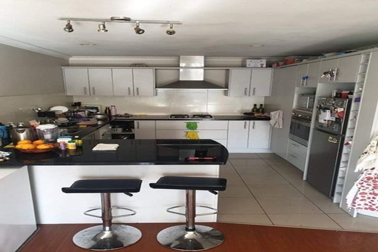 Photo of property in 22 Donegal Park Drive, Flat Bush, Auckland, 2019