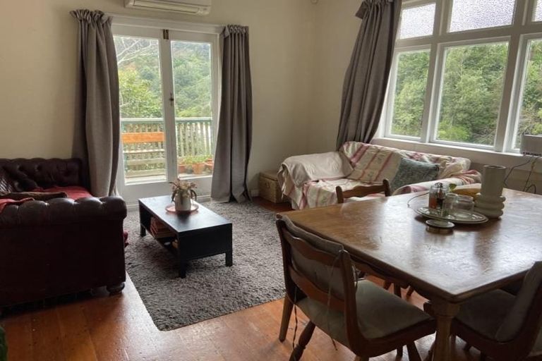 Photo of property in 40 Holloway Road, Aro Valley, Wellington, 6021