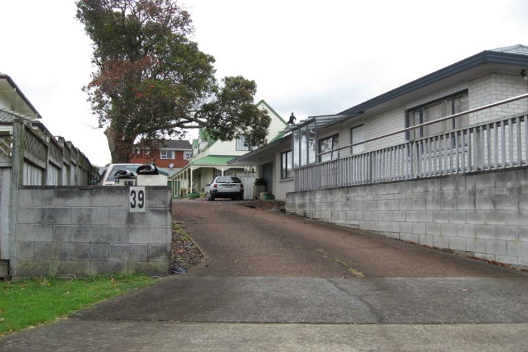 Photo of property in 1/39 Kiwi Esplanade, Mangere Bridge, Auckland, 2022