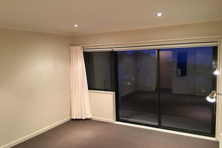 Photo of property in Ocean View Estate, 21/26 View Road, Titahi Bay, Porirua, 5022