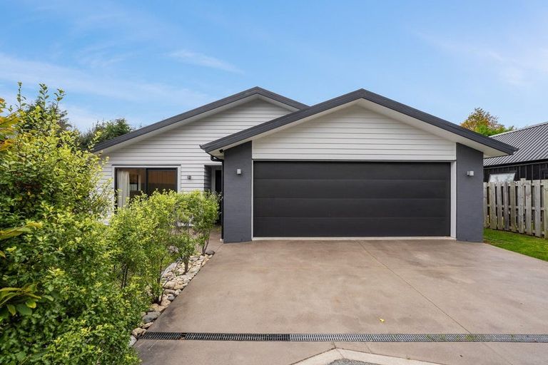 Photo of property in 5 Bathans Lane, Lake Hayes, Queenstown, 9304
