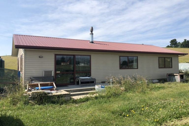 Photo of property in 23 High Street, Albury, Cave, 7984