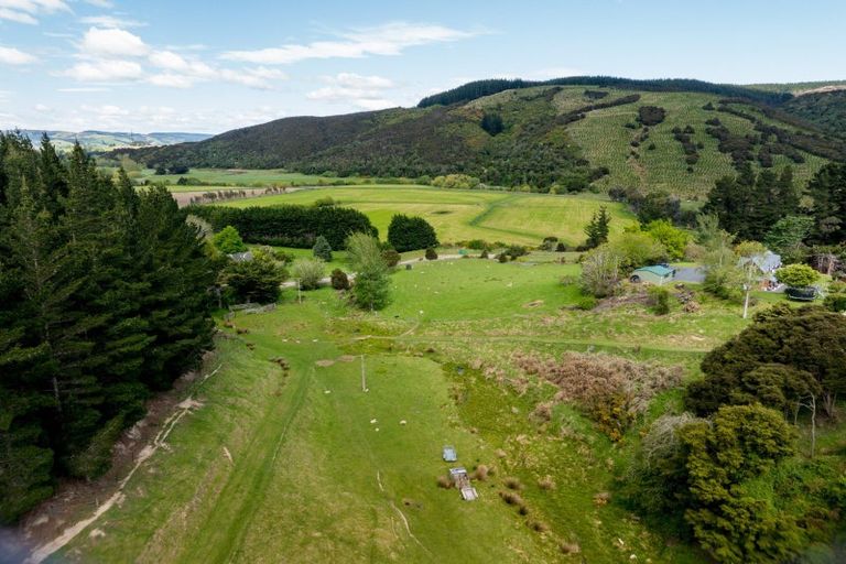 Photo of property in 292 Waipori Falls Road, Berwick, Outram, 9073