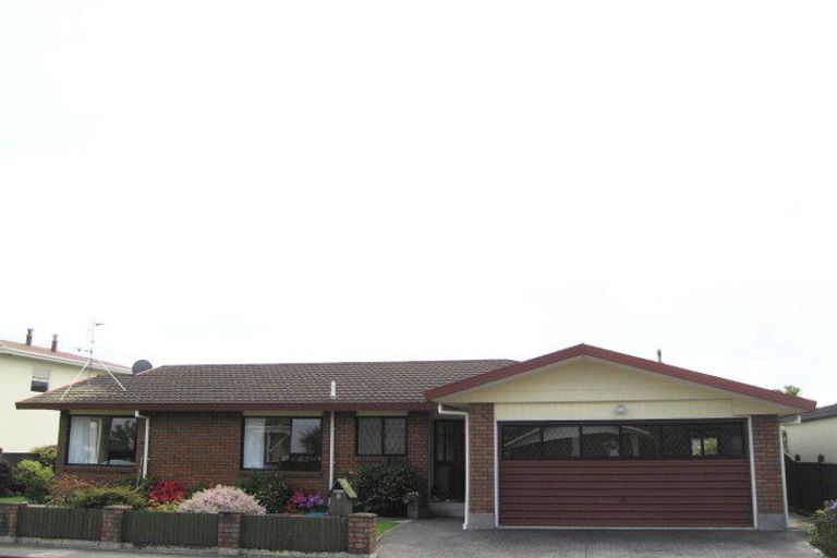 Photo of property in 3d Shakespeare Walk, The Wood, Nelson, 7010