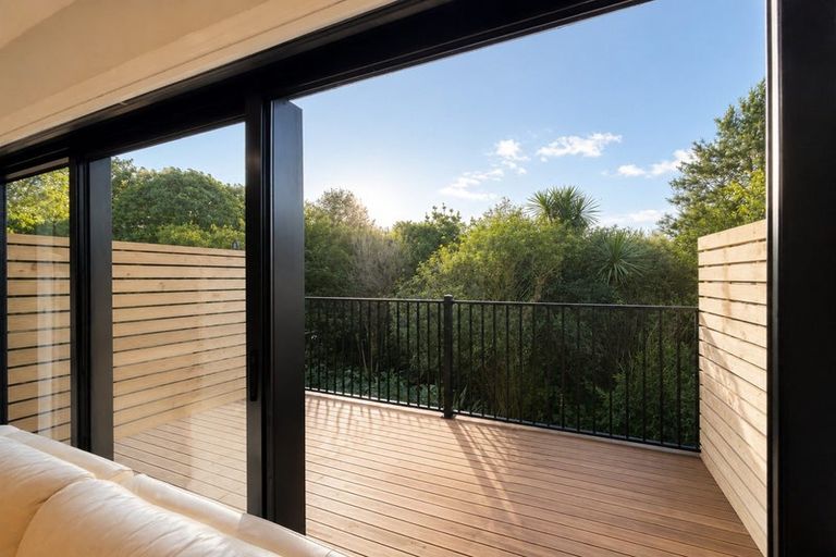 Photo of property in 2/125b Metcalfe Road, Ranui, Auckland, 0612