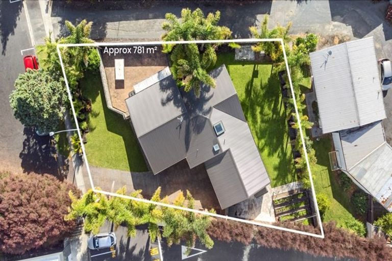 Photo of property in 11 Glasgow Street, St Andrews, Hamilton, 3200