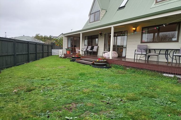 Photo of property in 10 O'connor Drive, Pukekohe, 2120