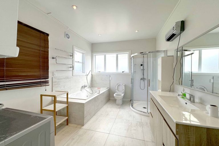 Photo of property in 85 Nile Road, Milford, Auckland, 0620