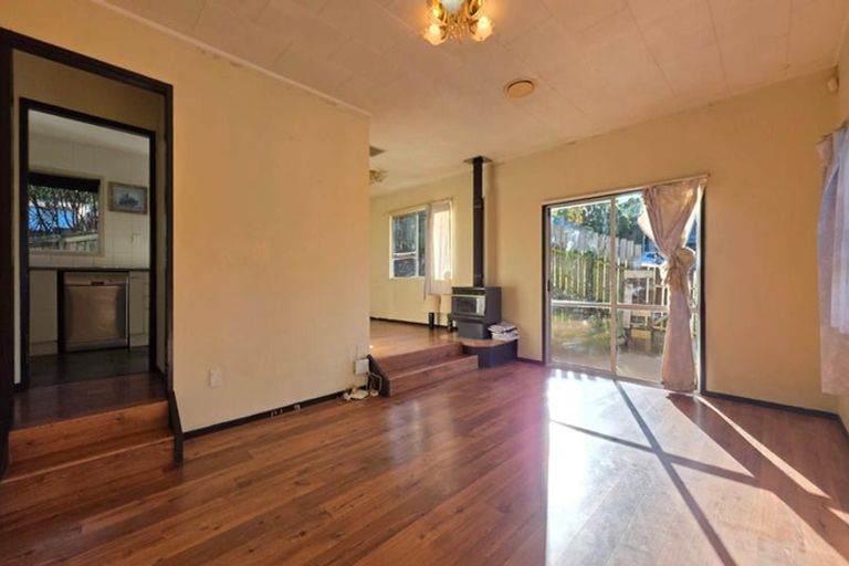 Photo of property in 42 Stredwick Drive, Torbay, Auckland, 0630