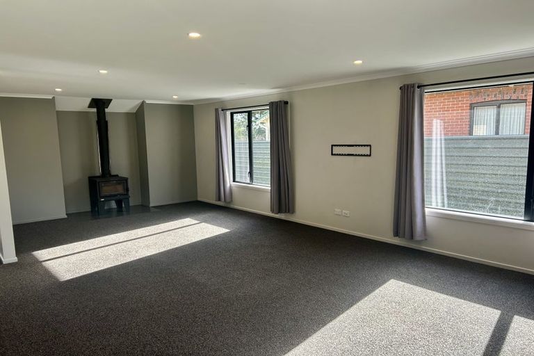 Photo of property in 6 Wingatui Road, Mosgiel, 9024