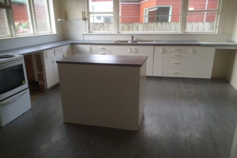 Photo of property in 12a Kauri Street, Miramar, Wellington, 6022