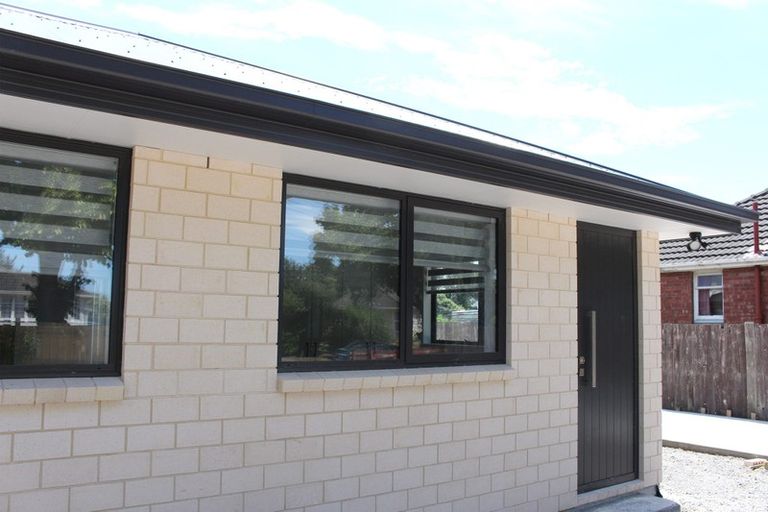 Photo of property in 48 Hooker Avenue, Bryndwr, Christchurch, 8053