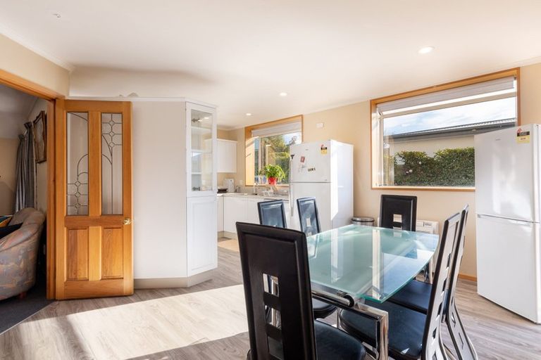 Photo of property in 2/53 Hamilton Avenue, Ilam, Christchurch, 8041