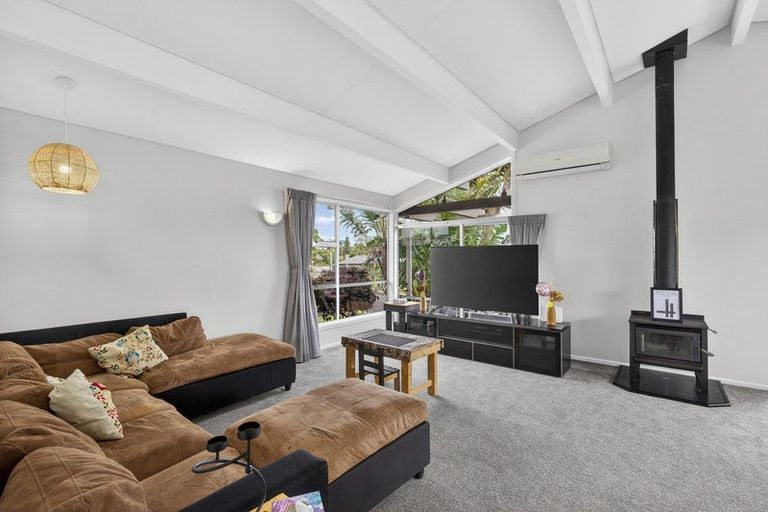 Photo of property in 8 Evelyn Place, Welbourn, New Plymouth, 4310